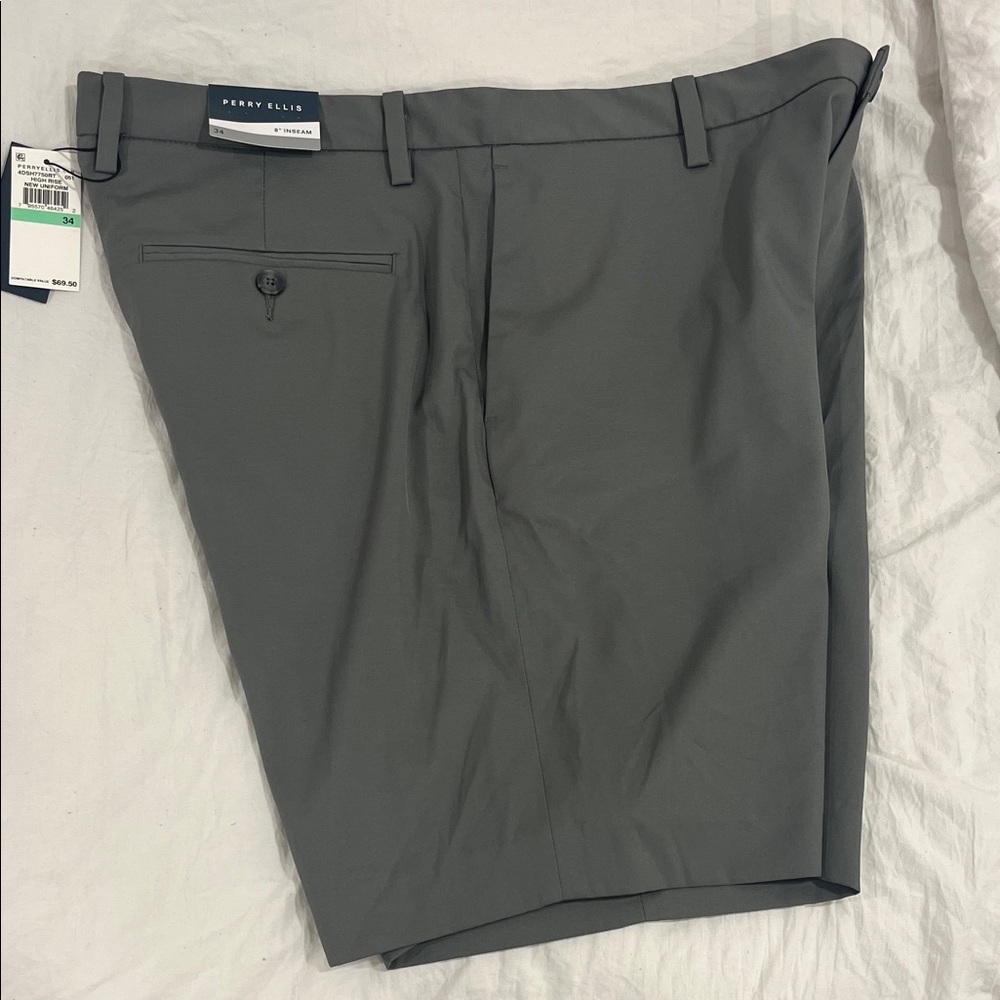 Perry Ellis Men's Charcoal Flat Front Shorts